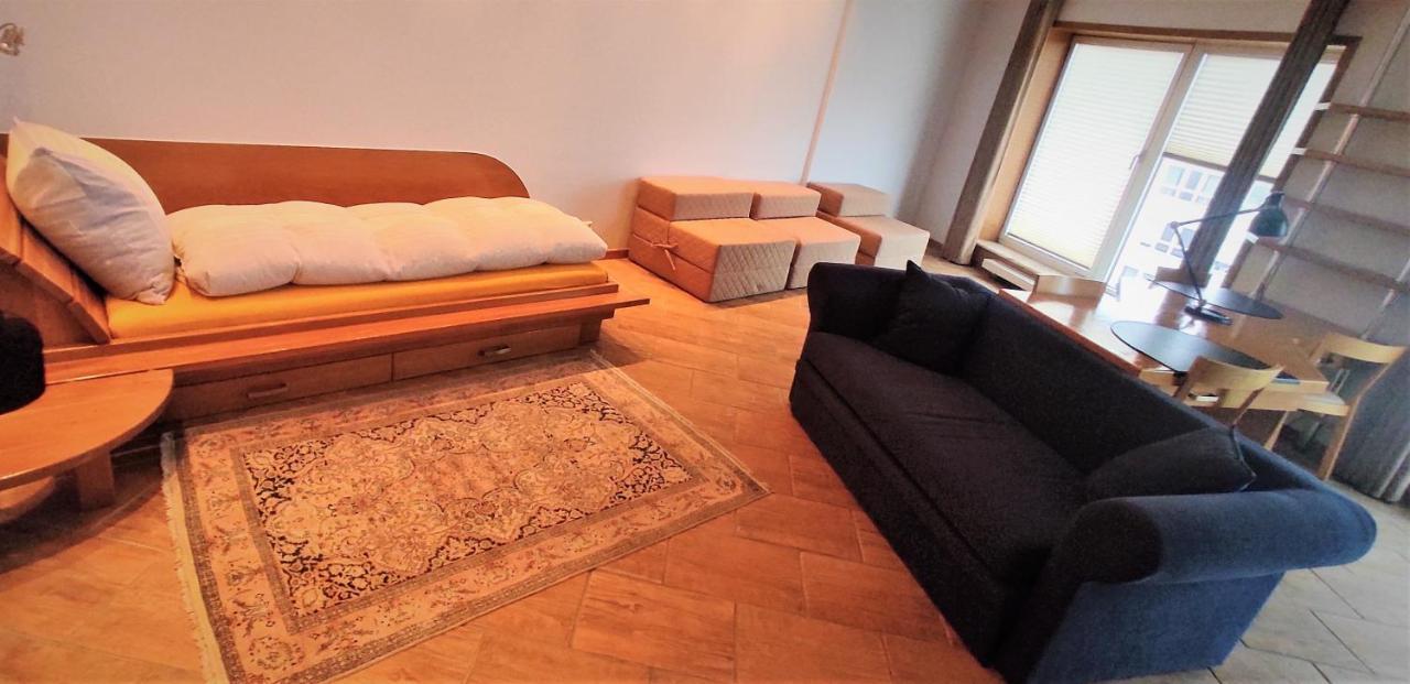 Appartement 4 *